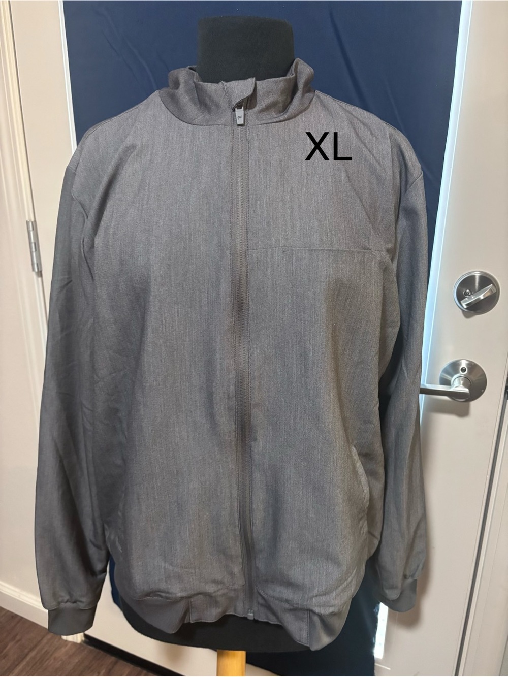 Women’s XL Scrub Jacket